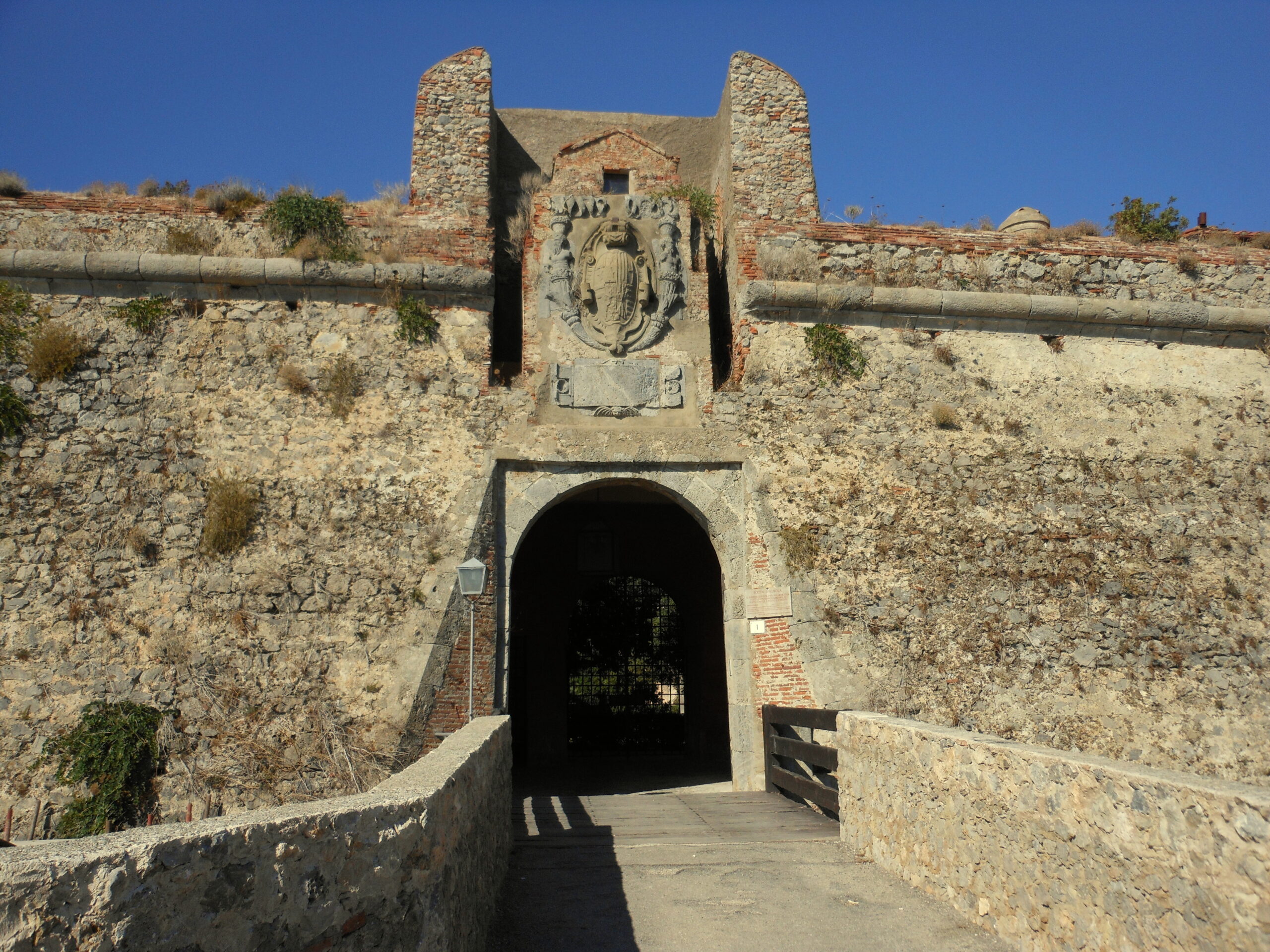 Affitto appartamento all’interno della fascinosa fortezza La Rocca. Porto Ercole