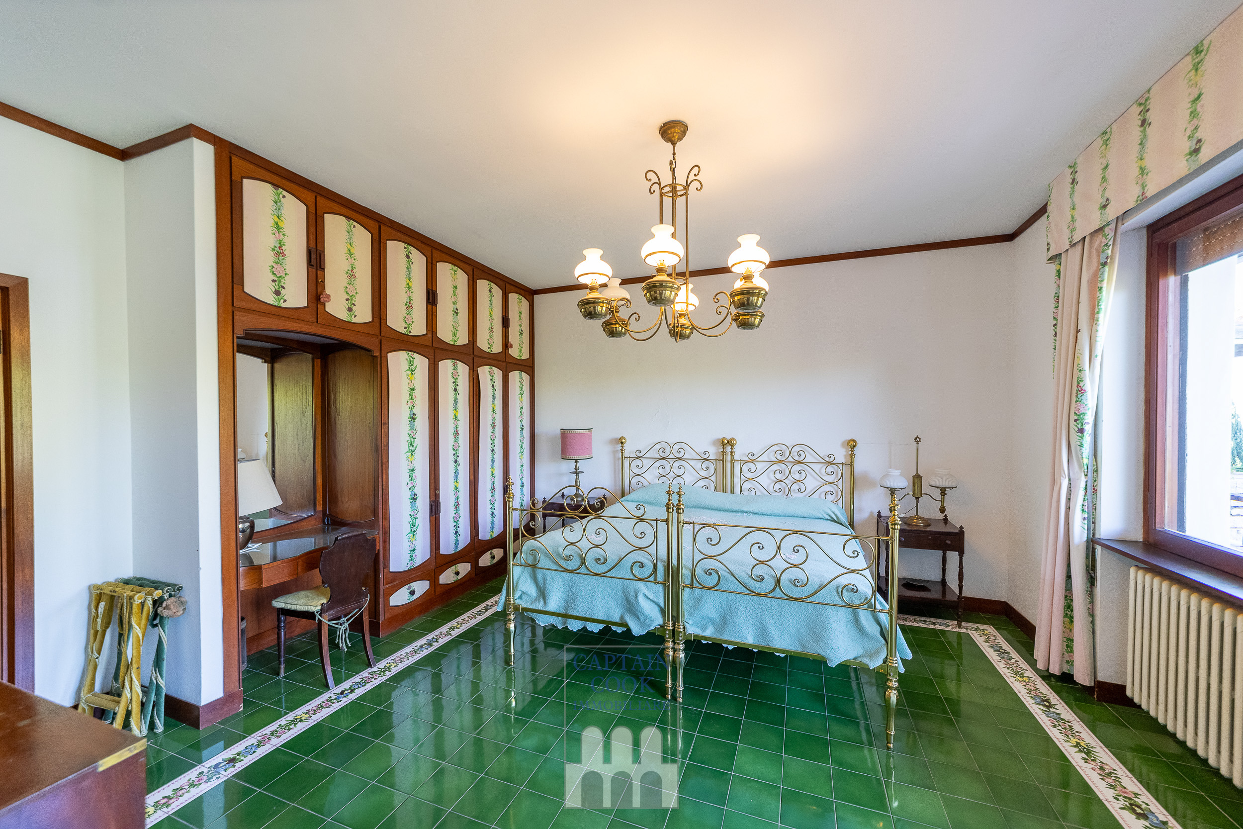 GT5A5543-HDR